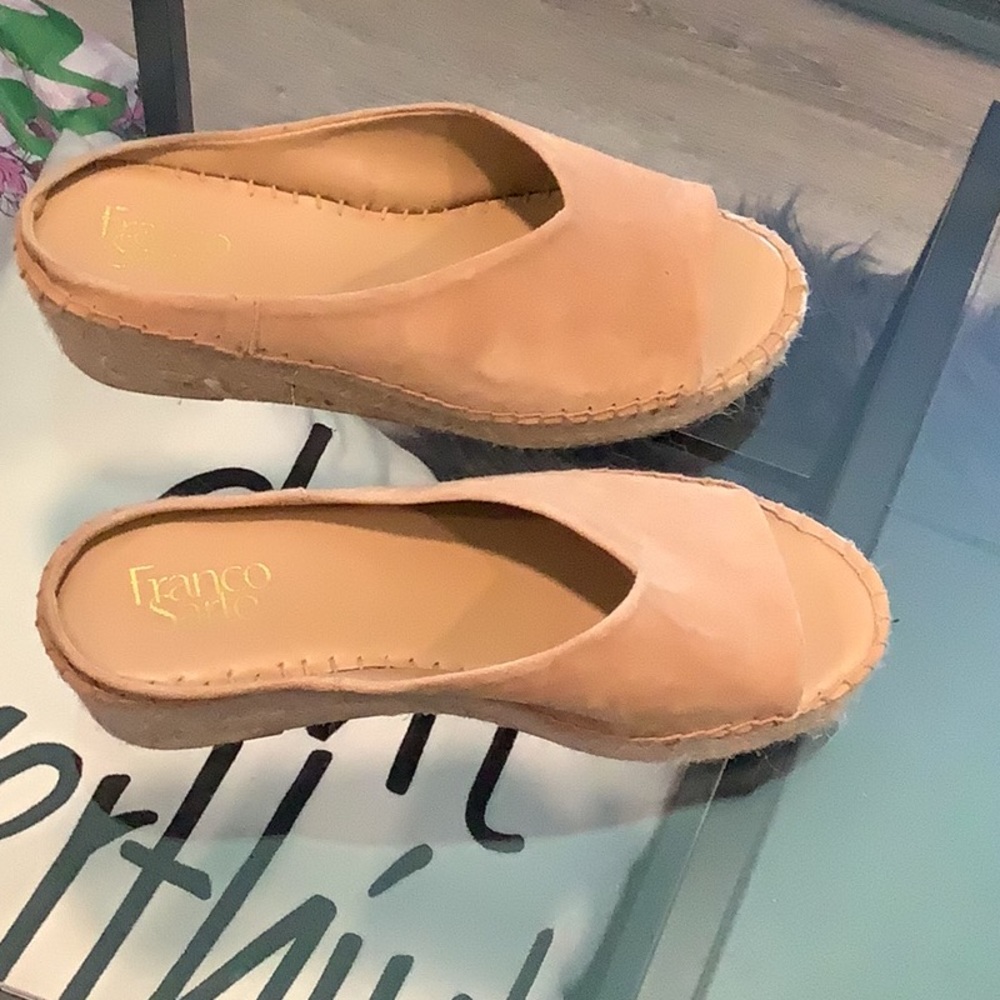 Franco sarto size 7 perfect sandals